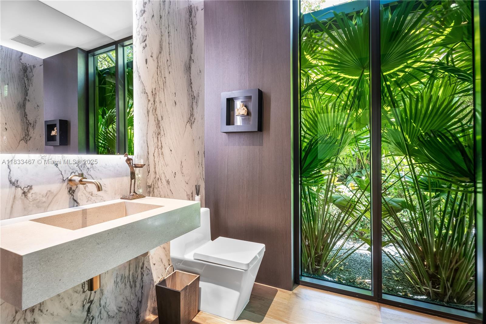 3910 Battersea Rd Miami, FL 33133