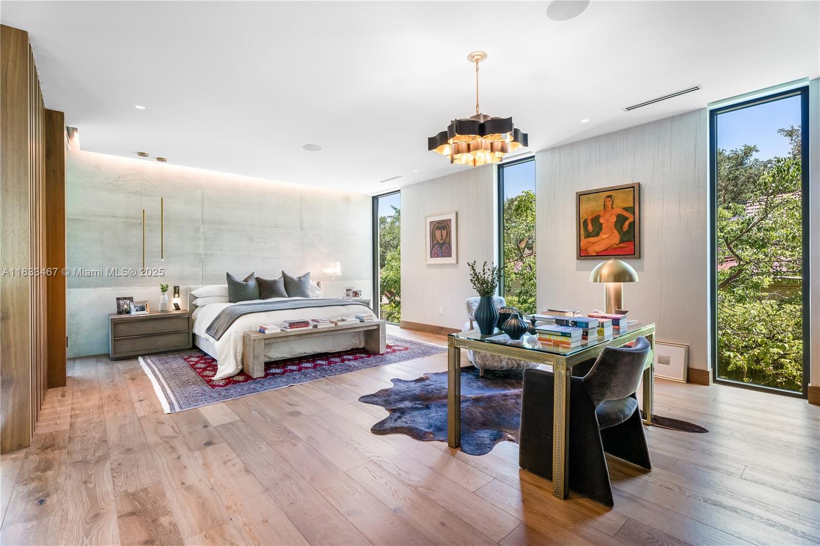 3910 Battersea Rd Miami, FL 33133