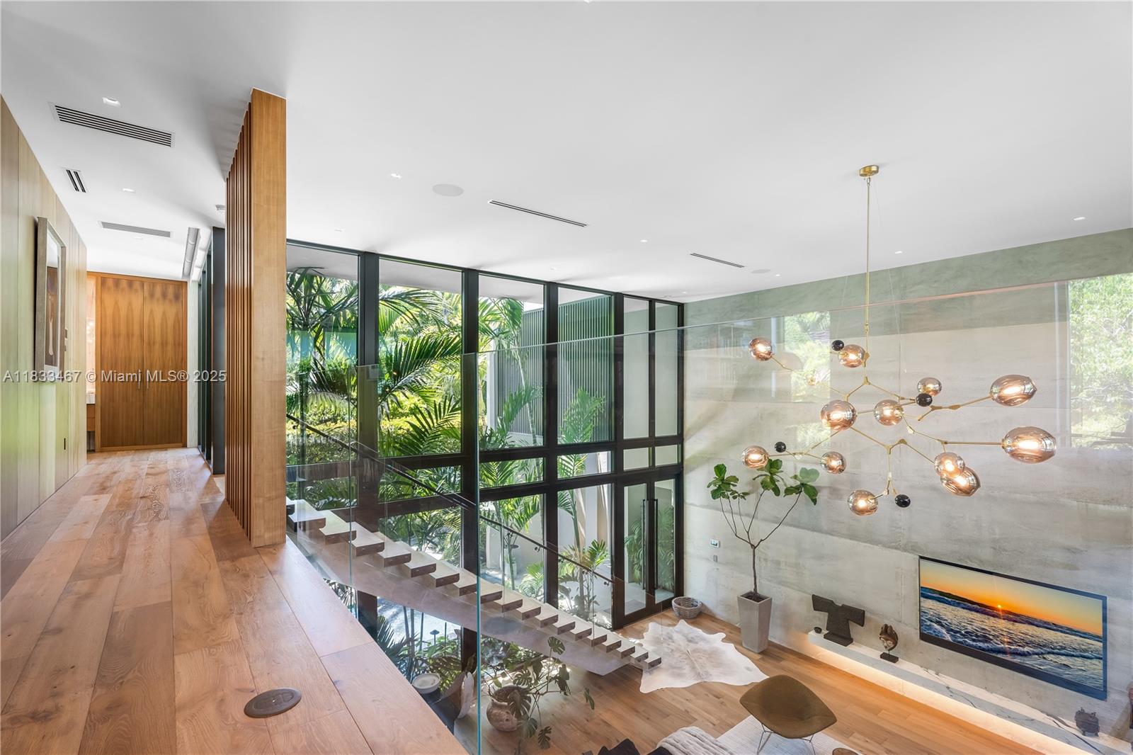 3910 Battersea Rd Miami, FL 33133