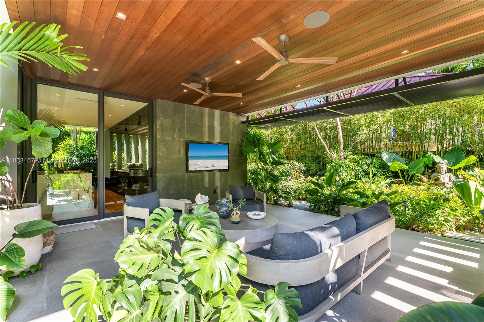 3910 Battersea Rd Miami, FL 33133