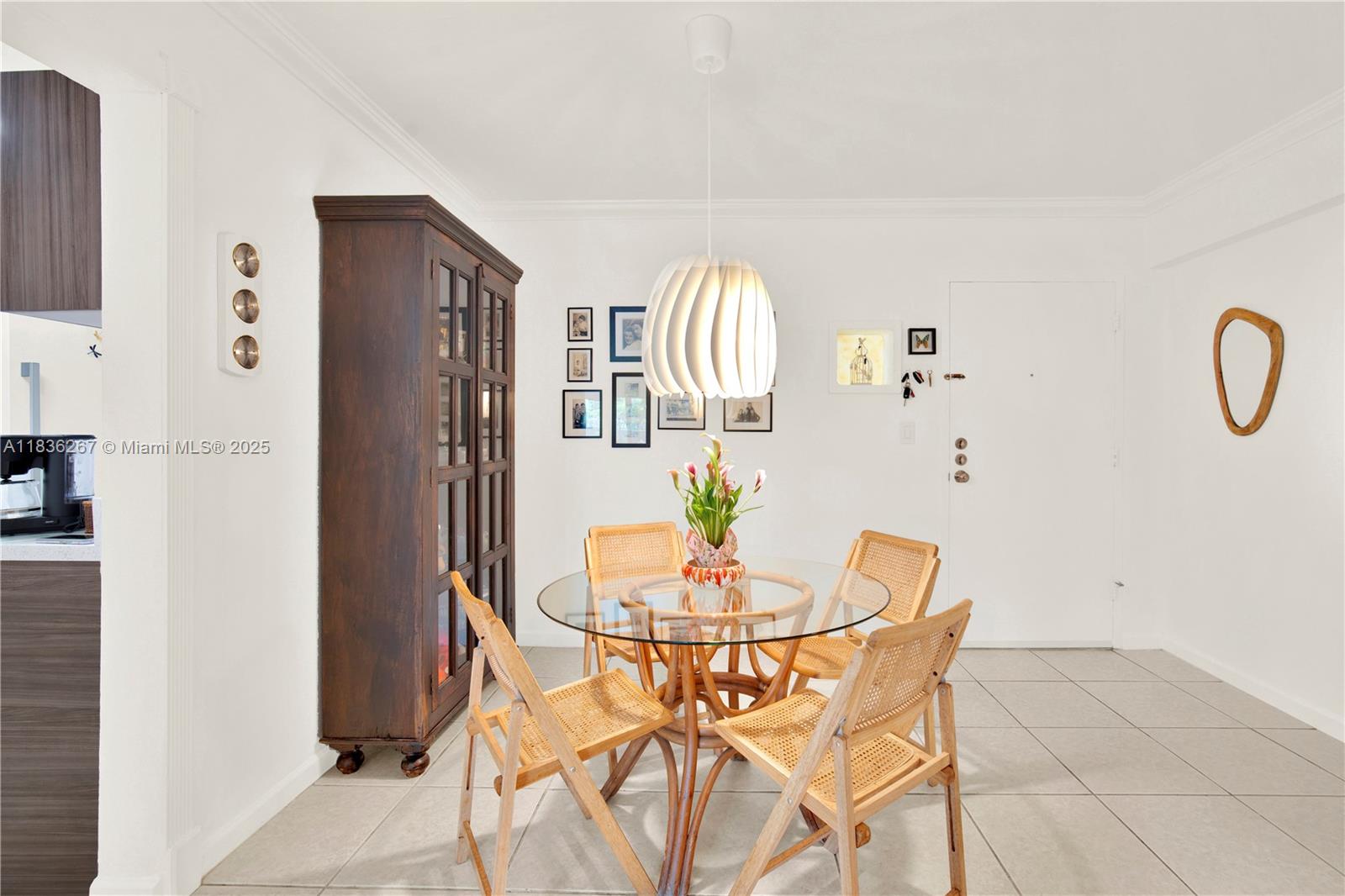 6886 N Kendall Dr #D102 Pinecrest, FL 33156