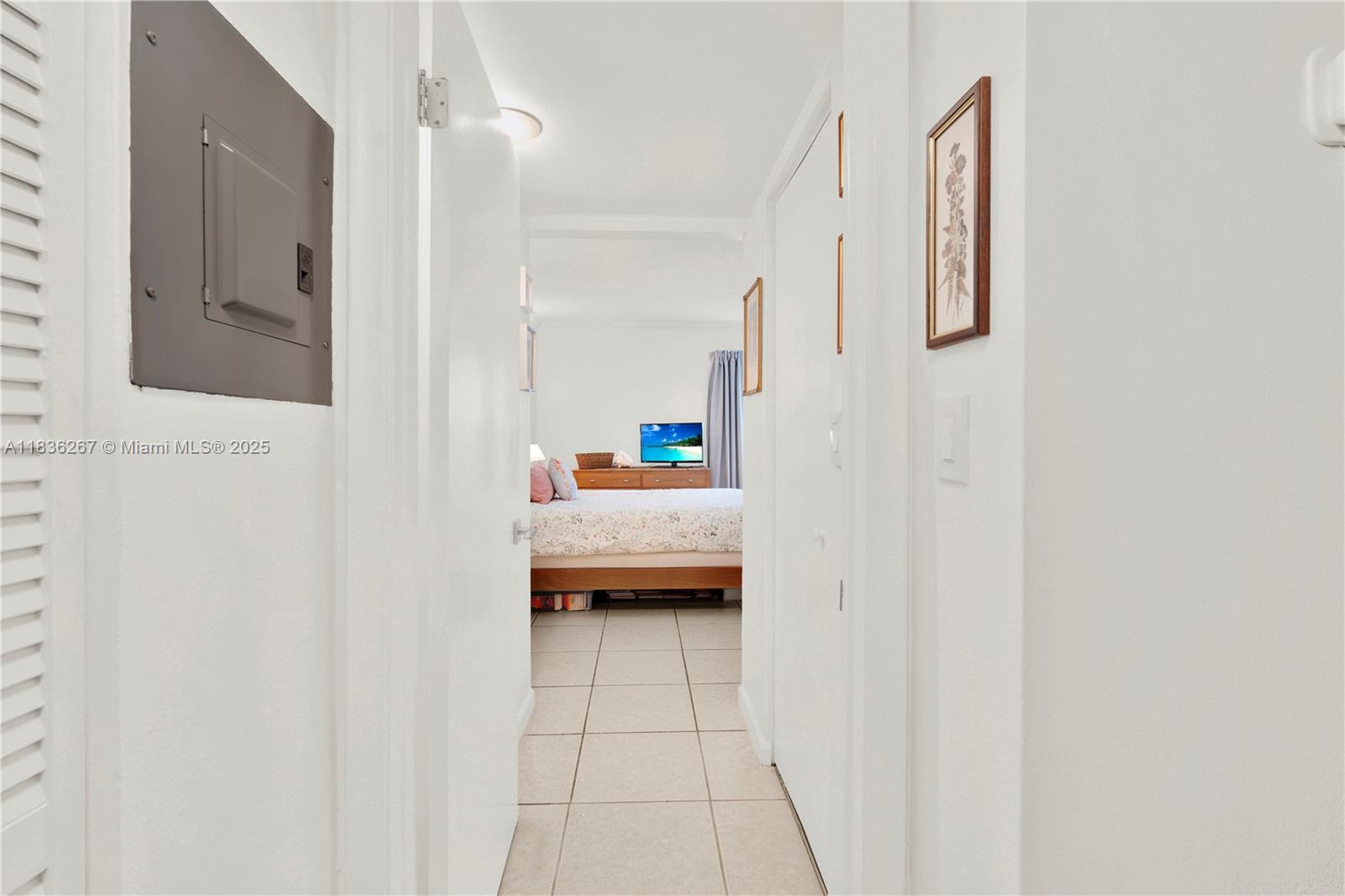 6886 N Kendall Dr #D102 Pinecrest, FL 33156