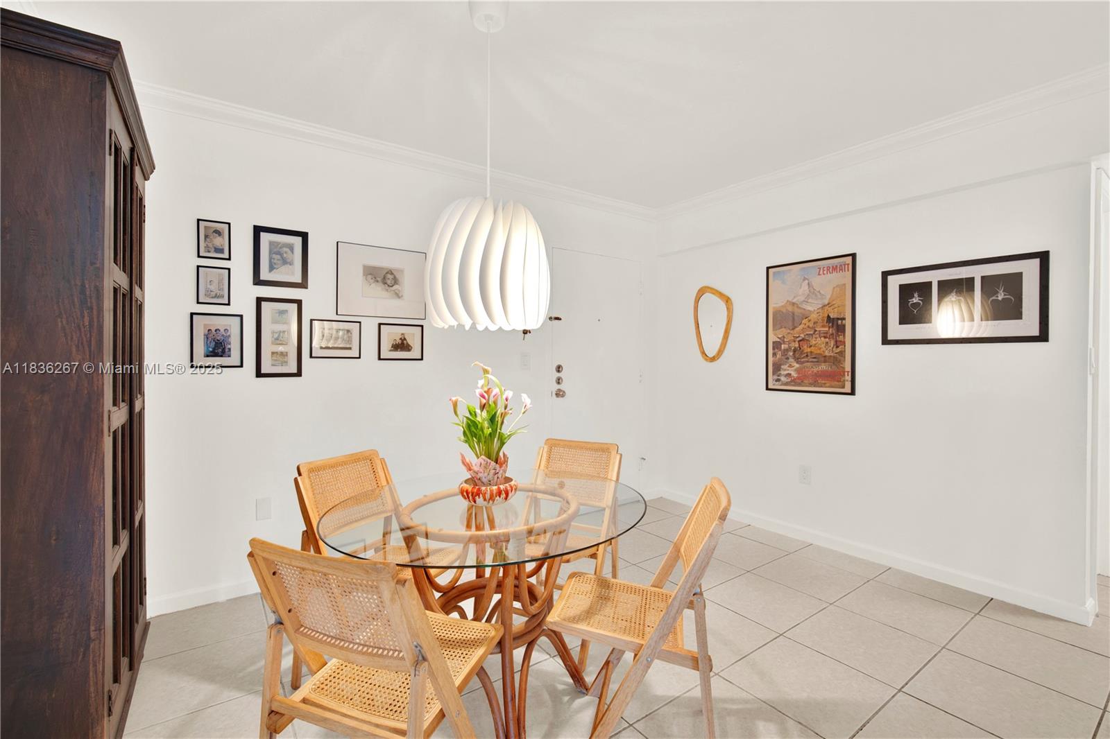 6886 N Kendall Dr #D102 Pinecrest, FL 33156