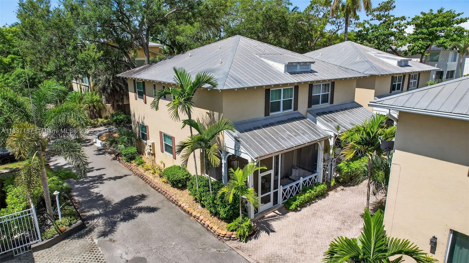 1214 W Las Olas Blvd