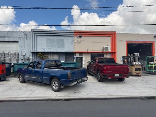6780 NW 37th Ave