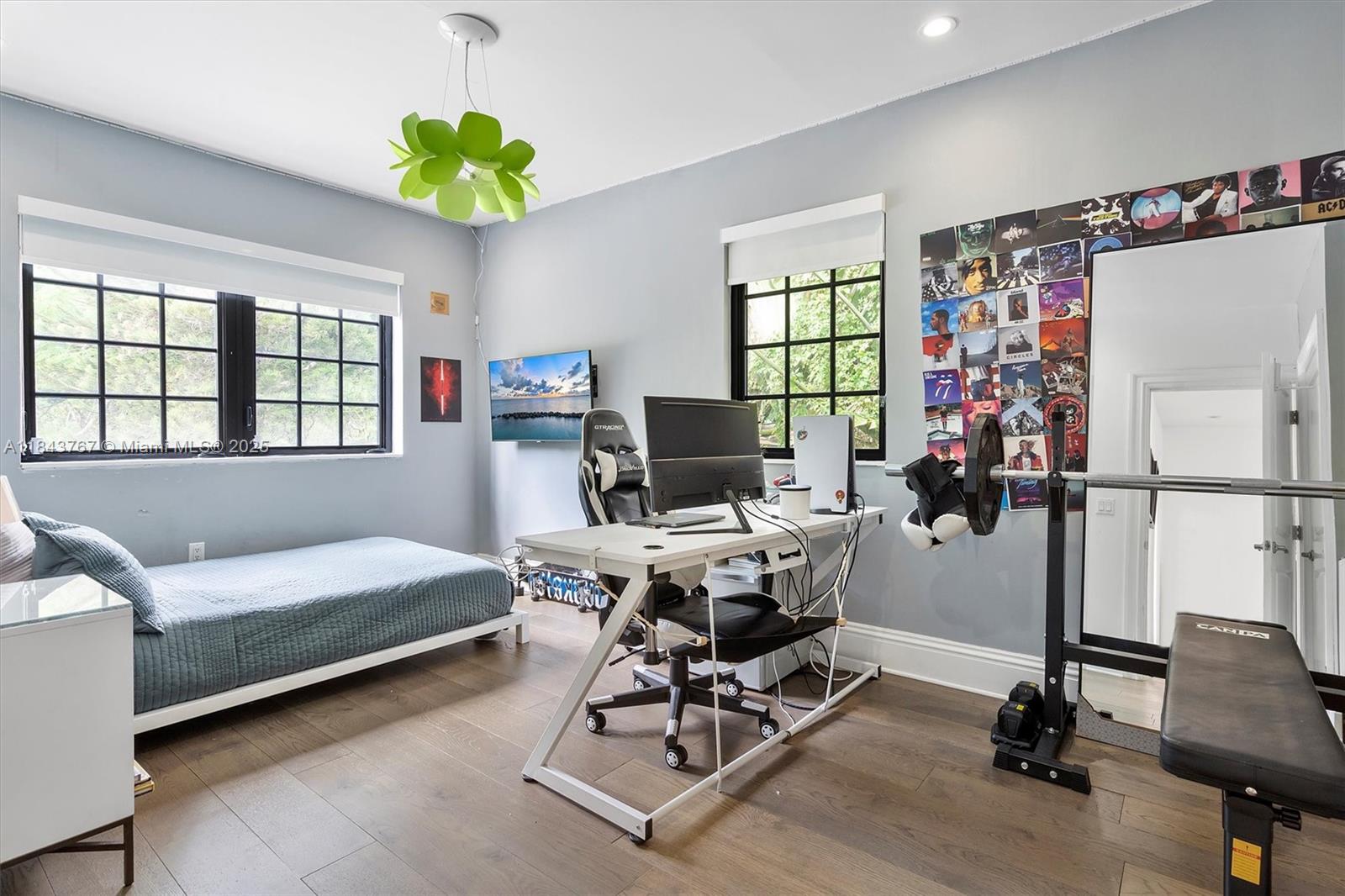 484 NE 57th St Miami, FL 33137