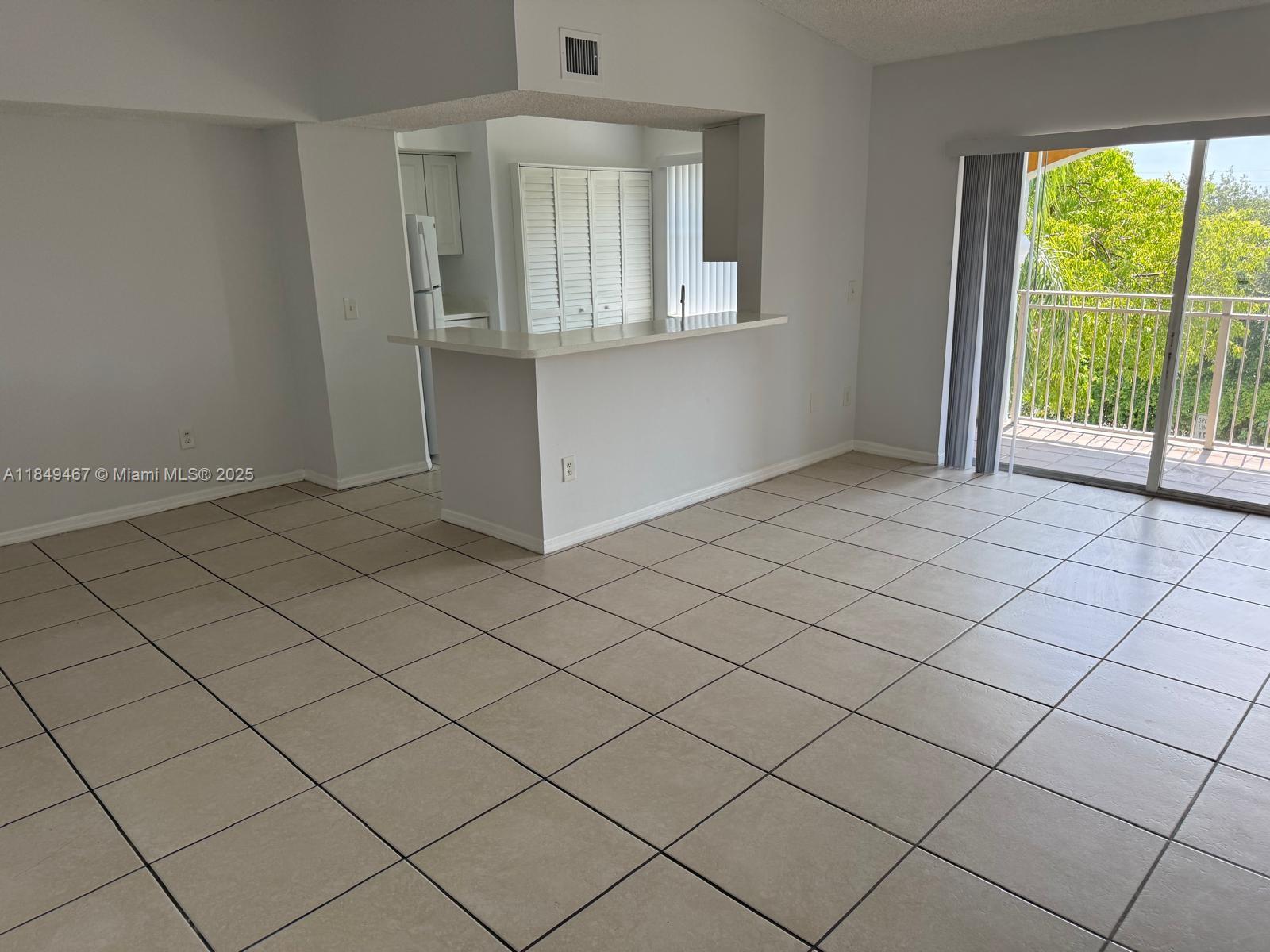 165 NW 96th Ter #3-301