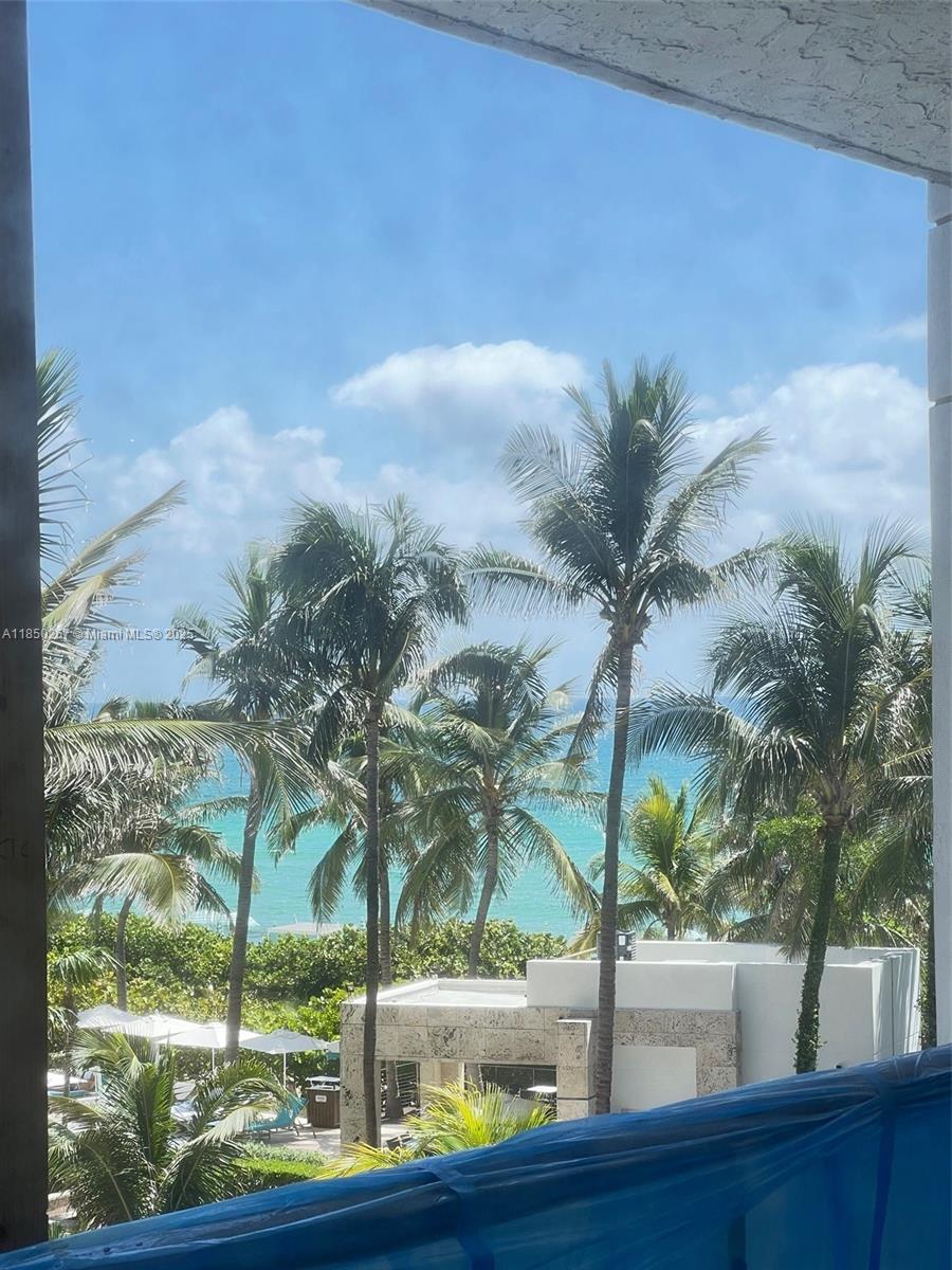 6767 Collins Ave #403