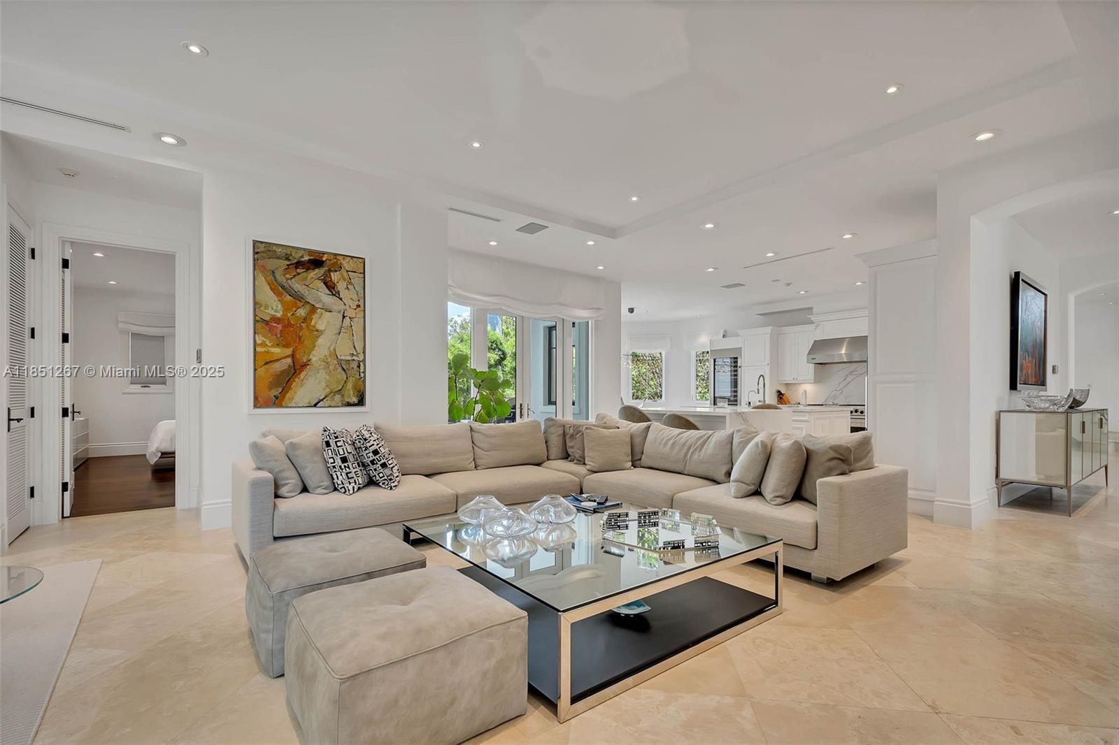 3320 Devon Rd Miami, FL 33133