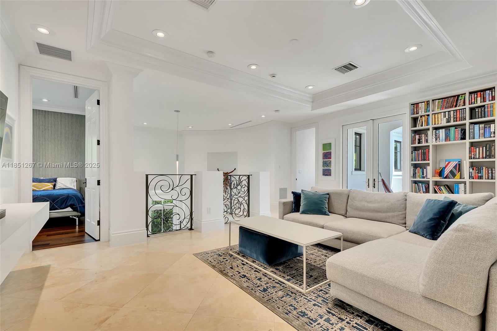 3320 Devon Rd Miami, FL 33133