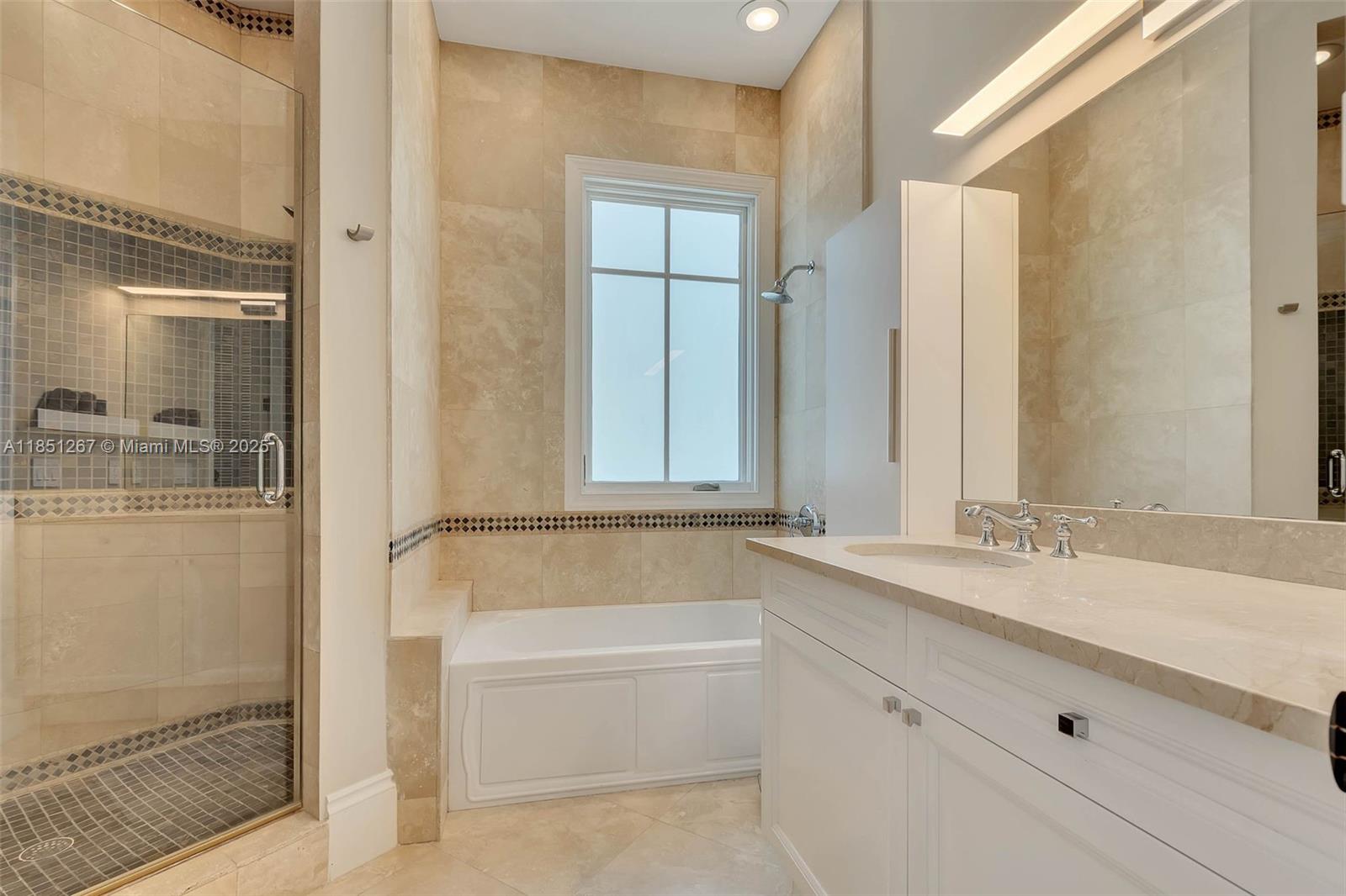 3320 Devon Rd Miami, FL 33133