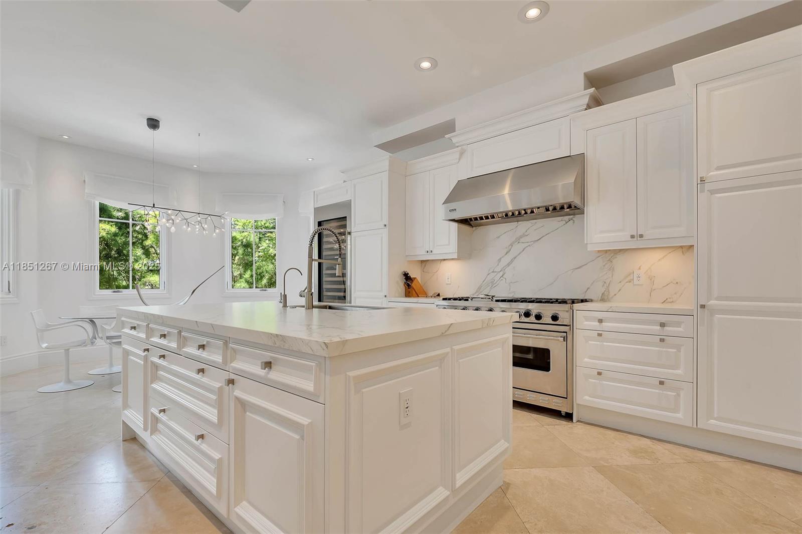 3320 Devon Rd Miami, FL 33133