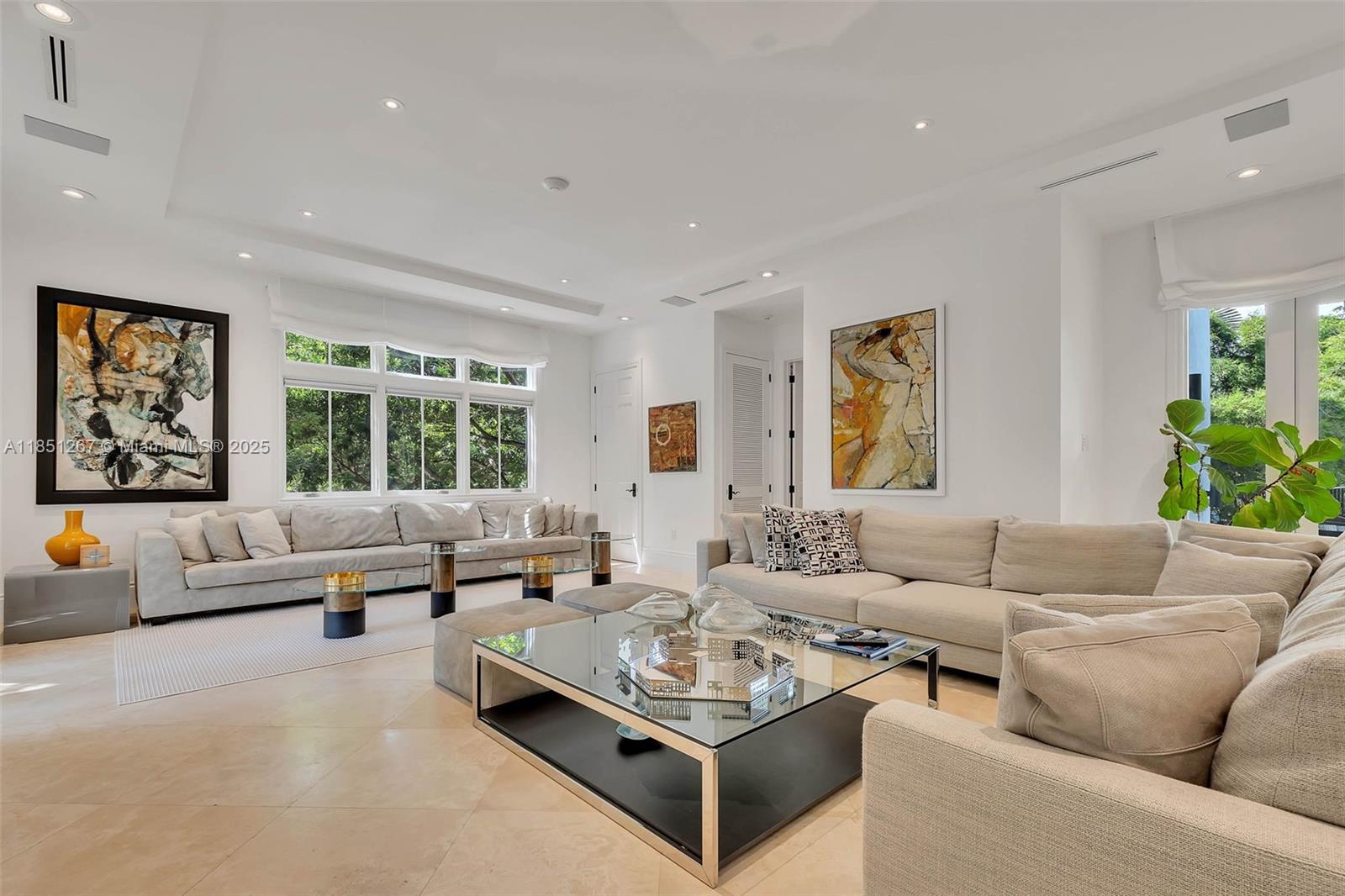 3320 Devon Rd Miami, FL 33133