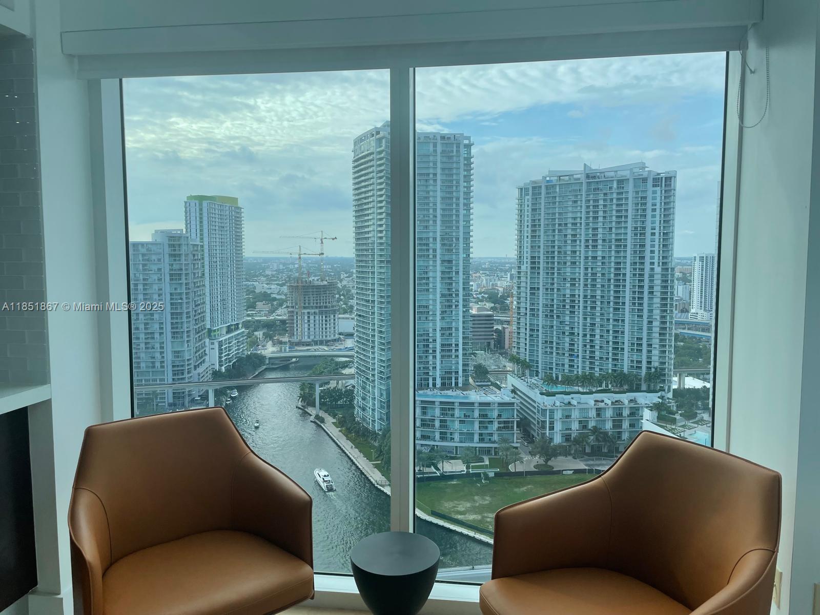 image Brickell On The River S T3
