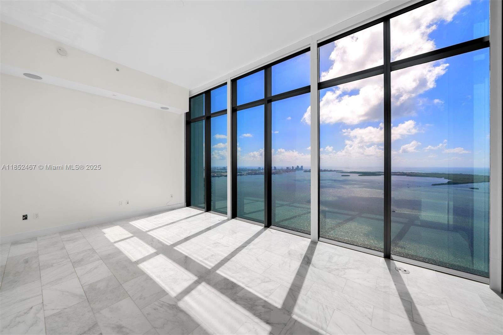 image Echo Brickell Condo17