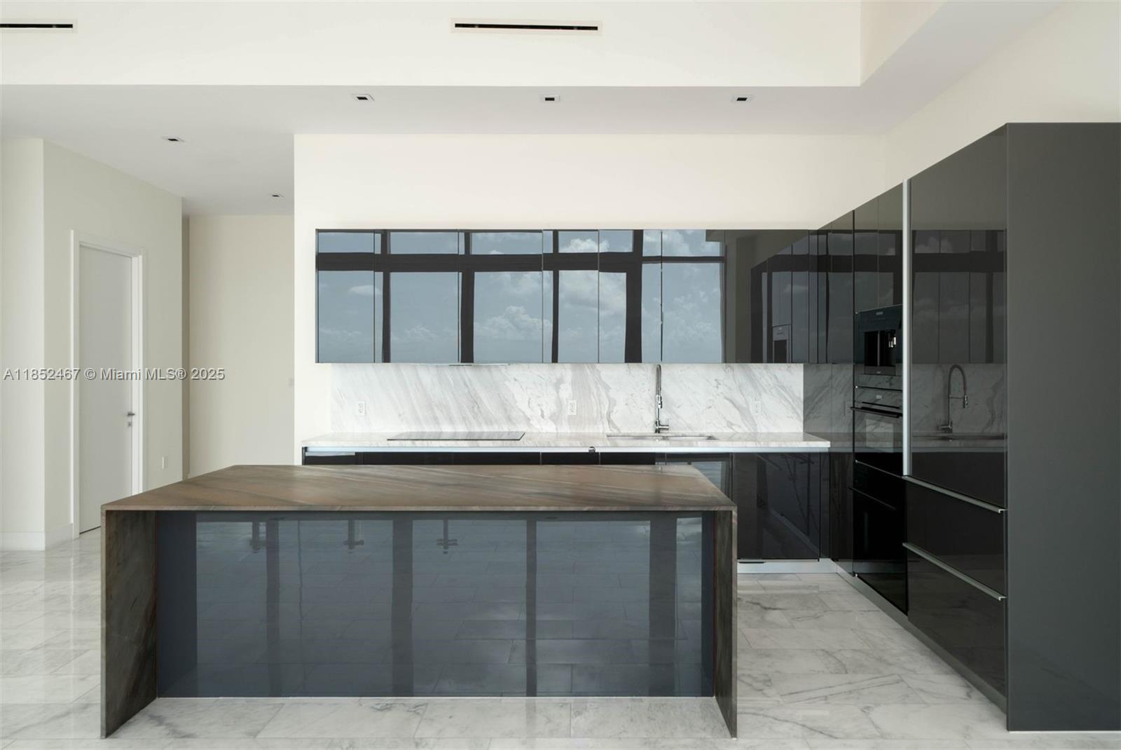 image Echo Brickell Condo4