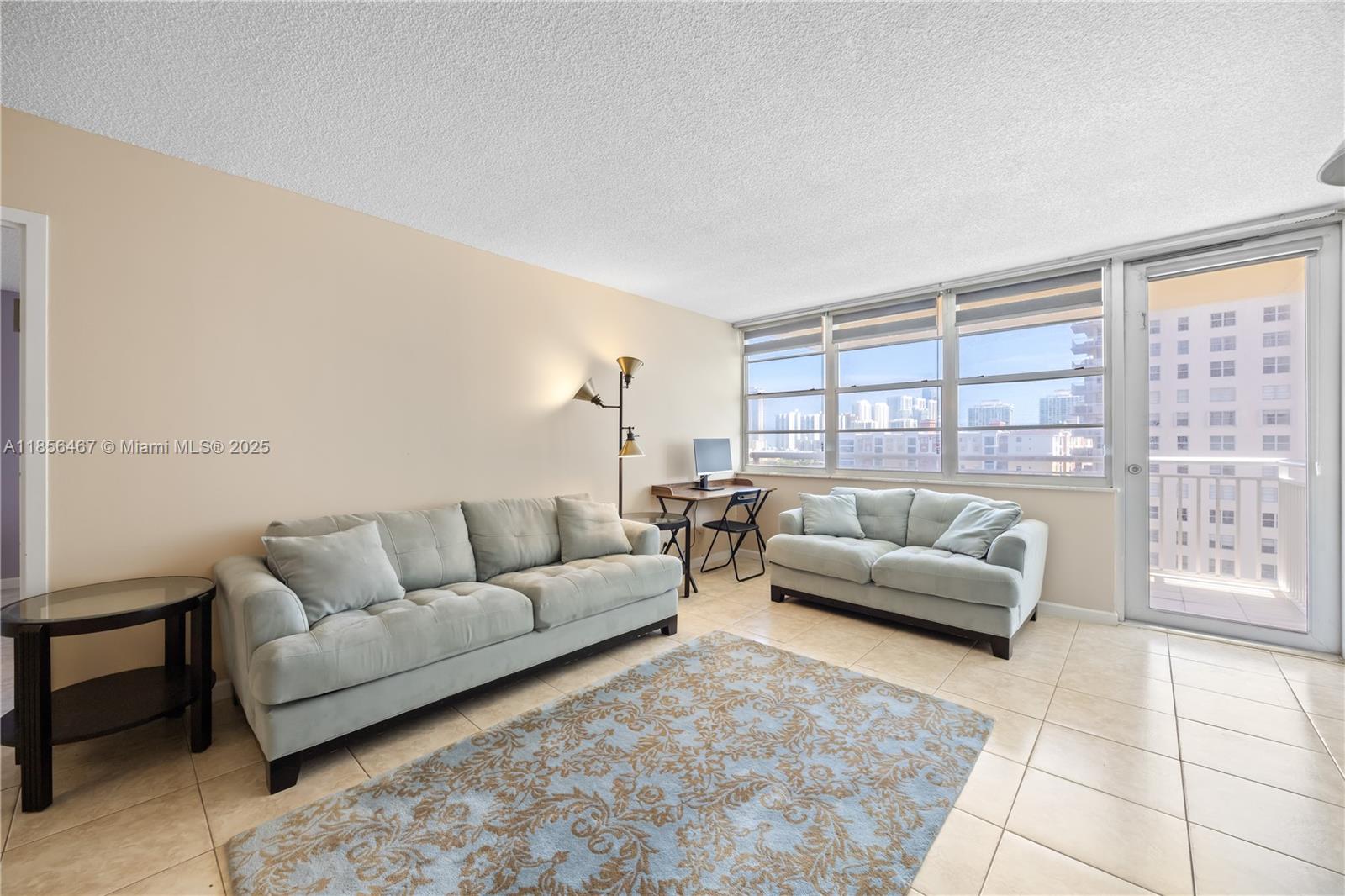 image Winston Towers23