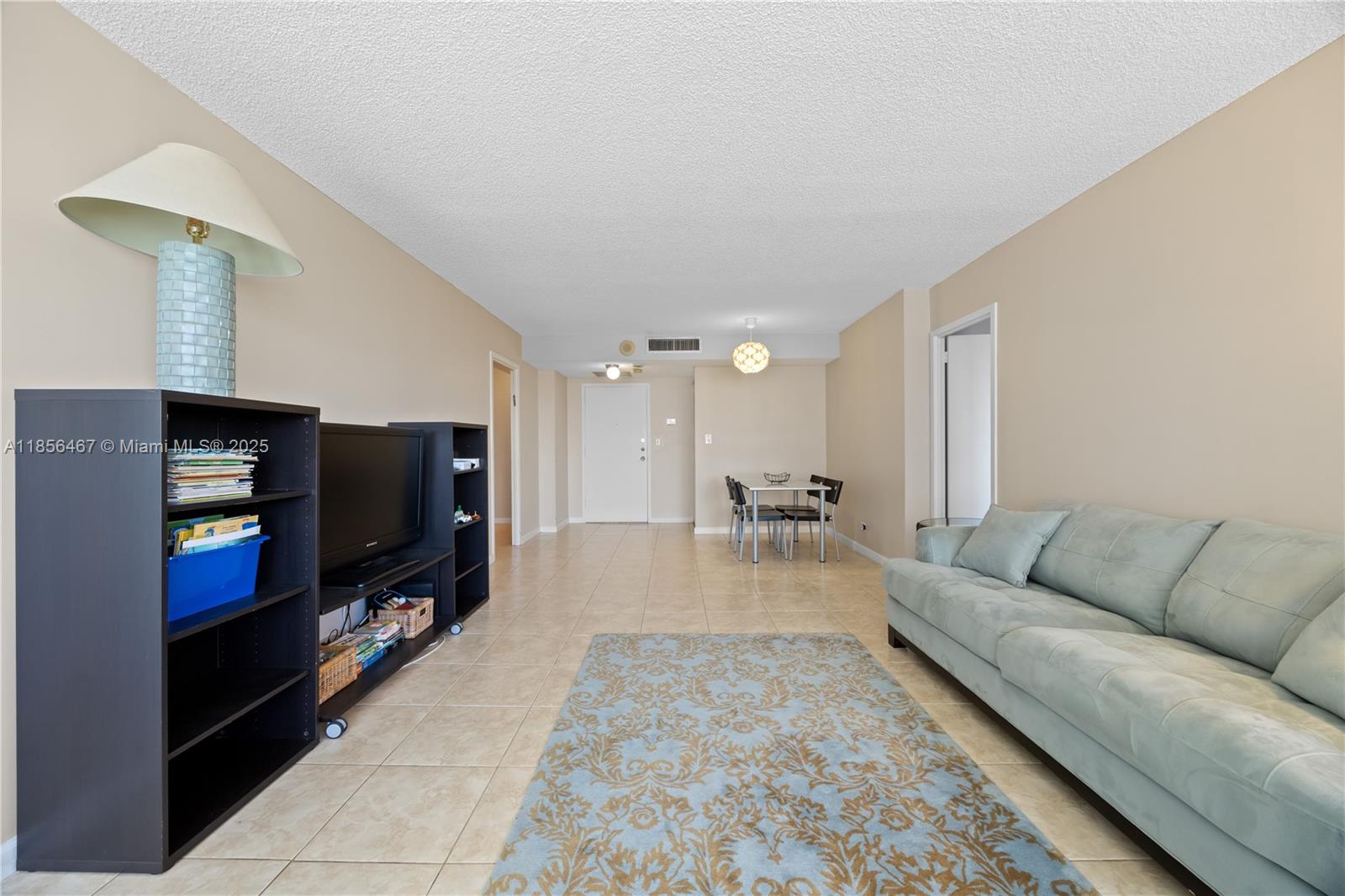 image Winston Towers25