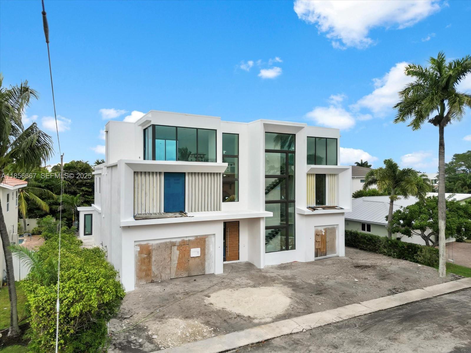 365 NE 3rd St Boca Raton, FL 33432