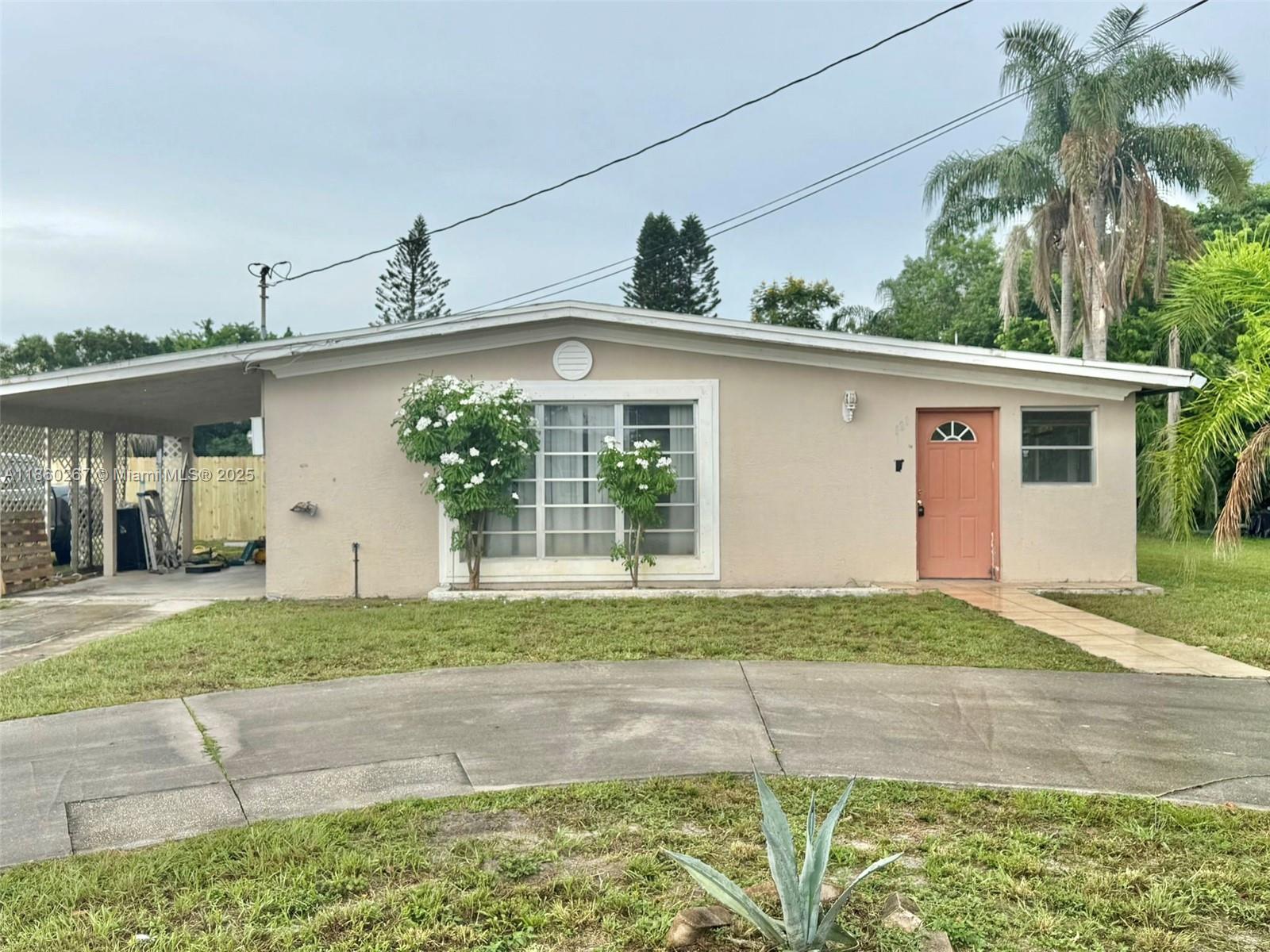121 NE Prima Vis Blvd