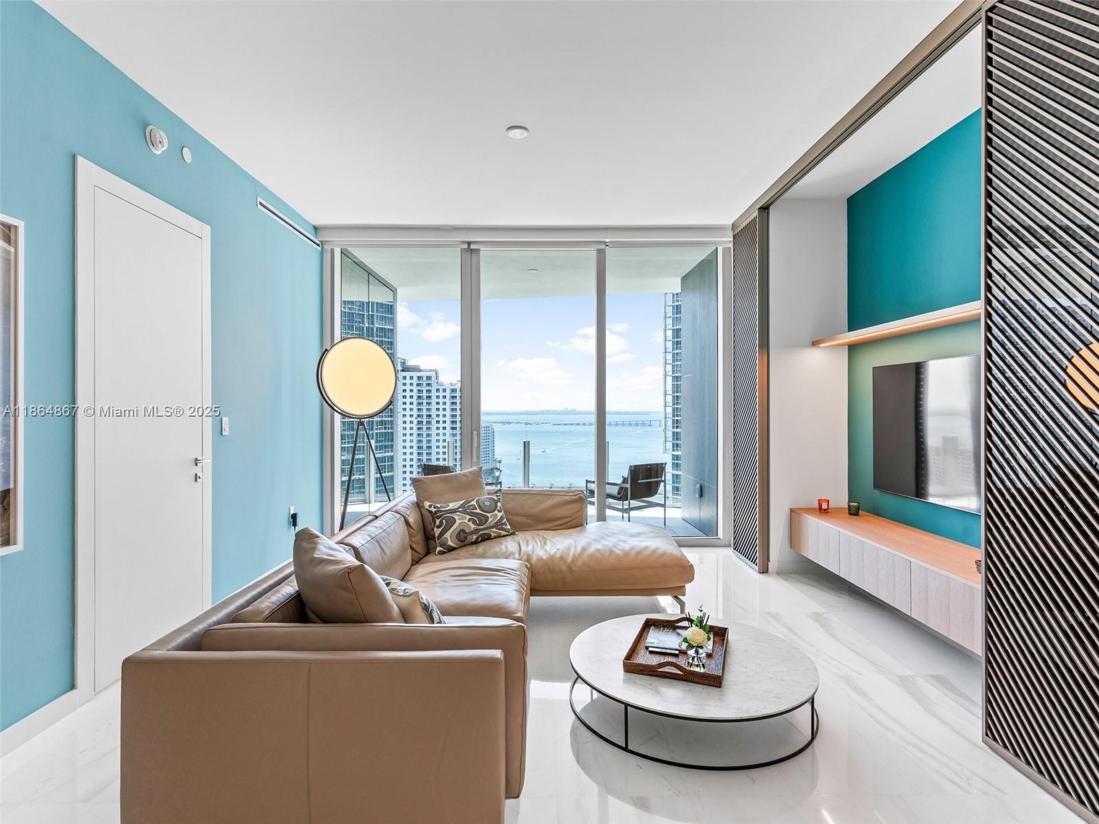 image Aston Martin Residences14