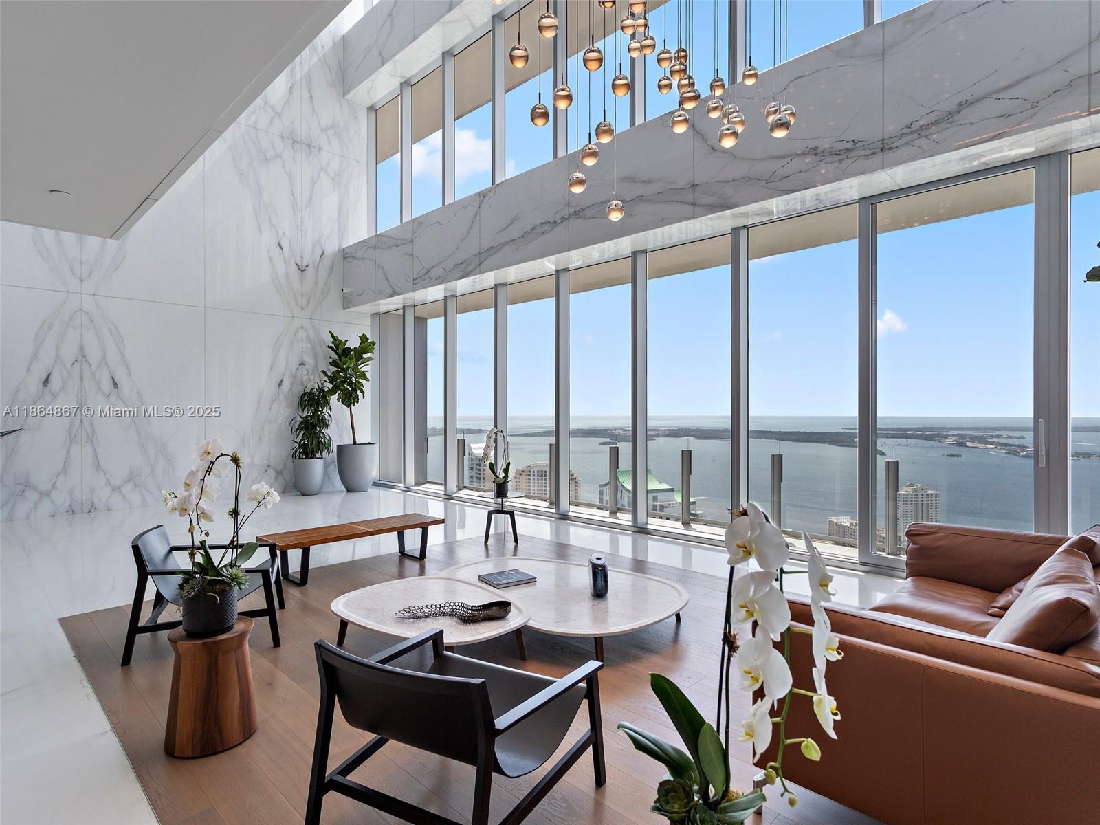 image Aston Martin Residences57