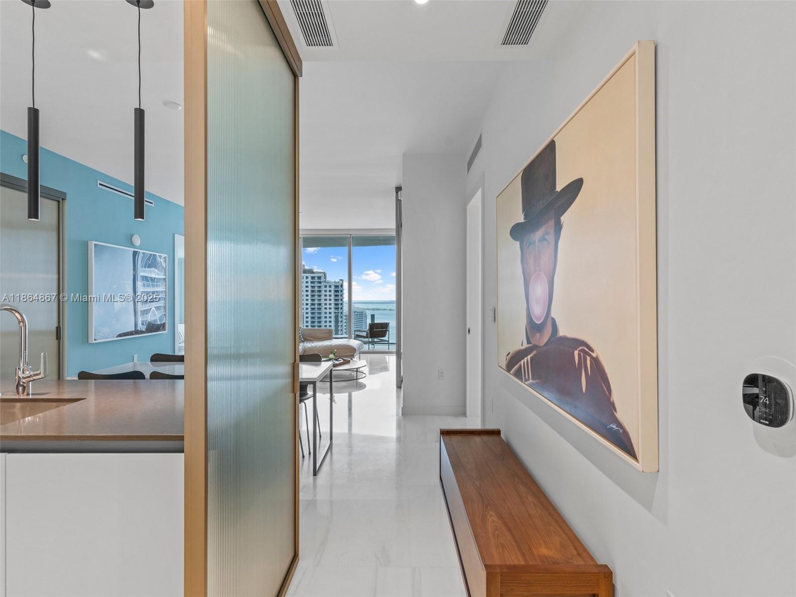 image Aston Martin Residences6