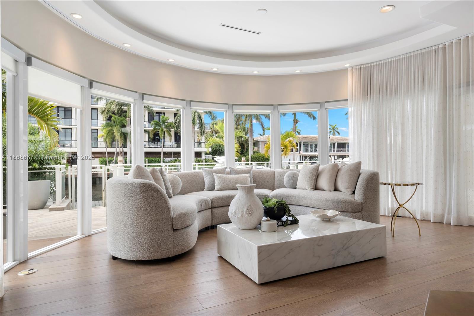 1319 Seminole Dr Fort Lauderdale, FL 33304