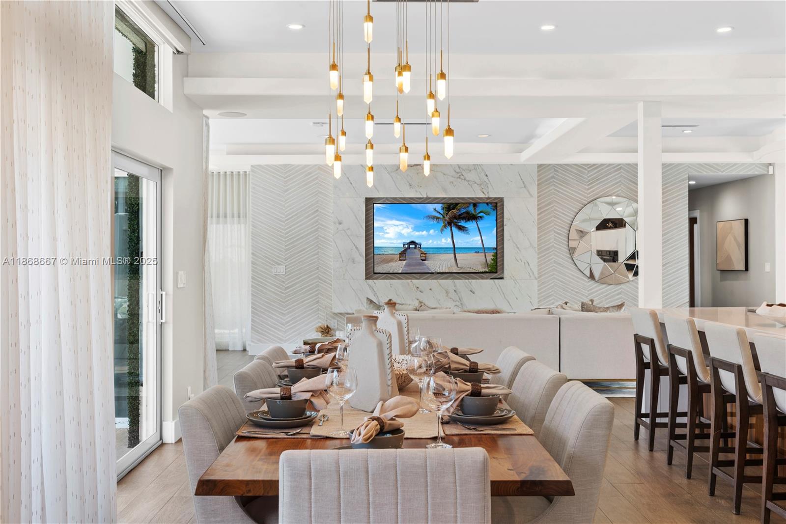 1319 Seminole Dr Fort Lauderdale, FL 33304