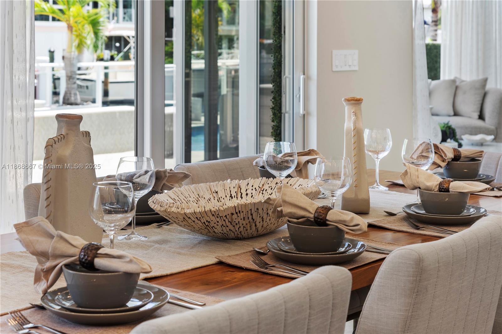 1319 Seminole Dr Fort Lauderdale, FL 33304