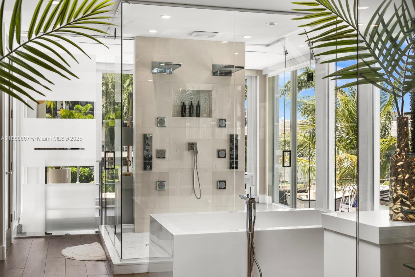 1319 Seminole Dr Fort Lauderdale, FL 33304