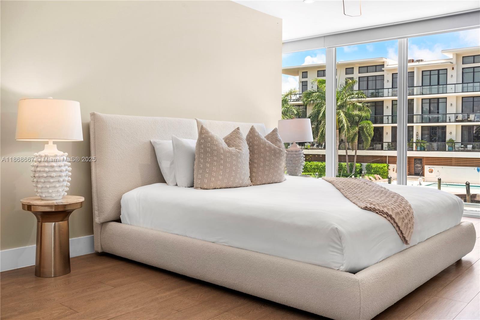 1319 Seminole Dr Fort Lauderdale, FL 33304