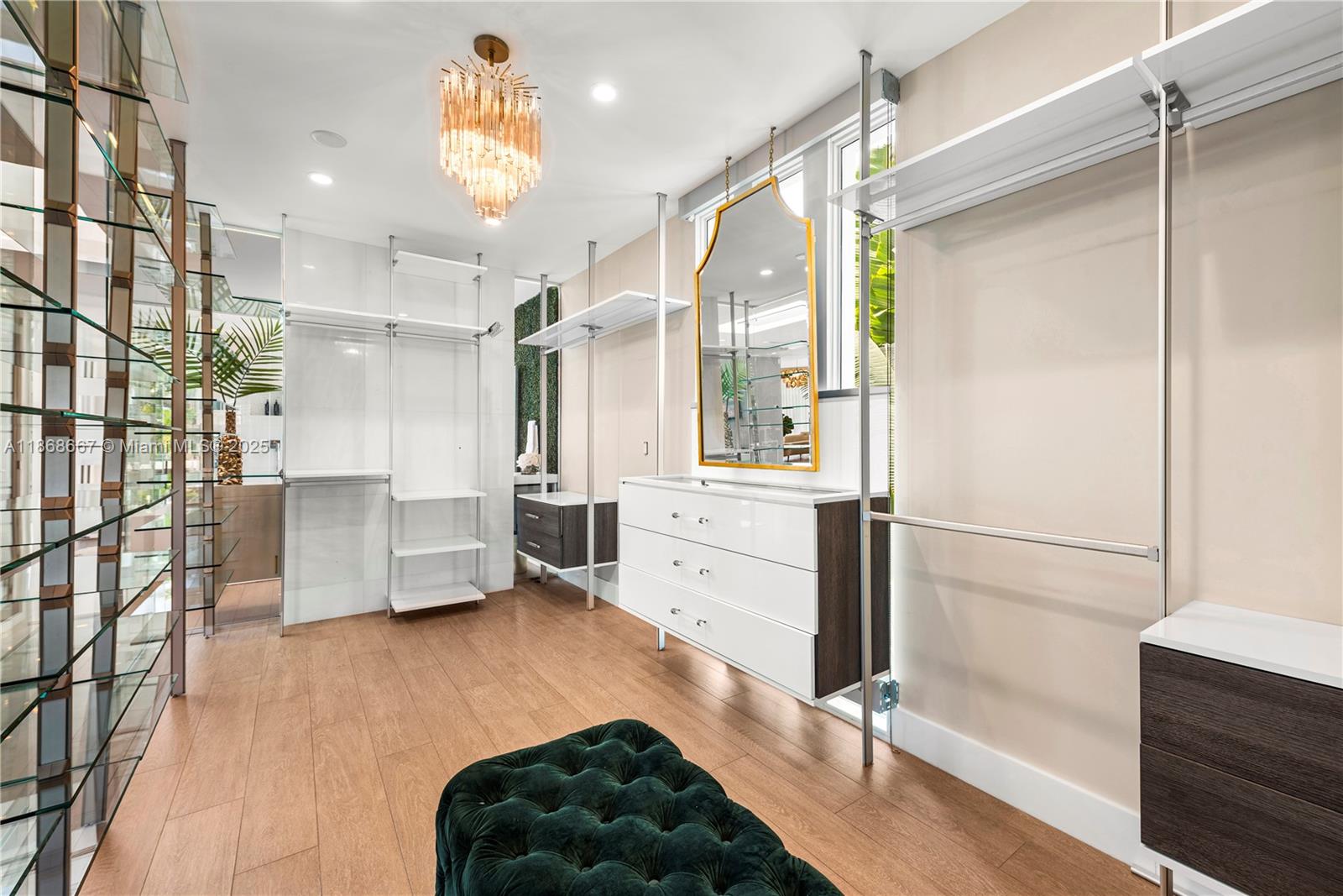 1319 Seminole Dr Fort Lauderdale, FL 33304