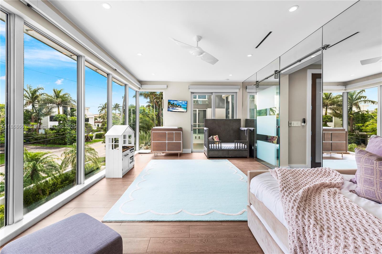 1319 Seminole Dr Fort Lauderdale, FL 33304