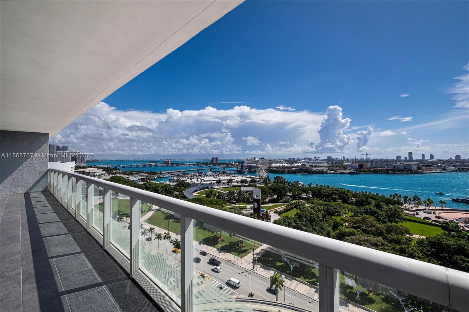 50 Biscayne Blvd #1706