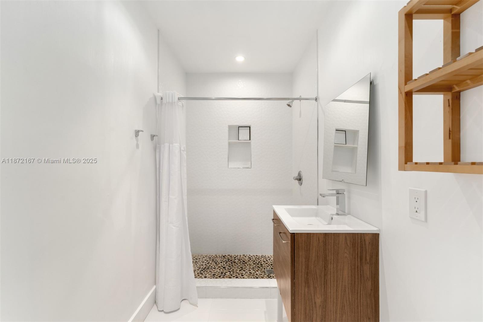 12401 SW 68th Ct Pinecrest, FL 33156