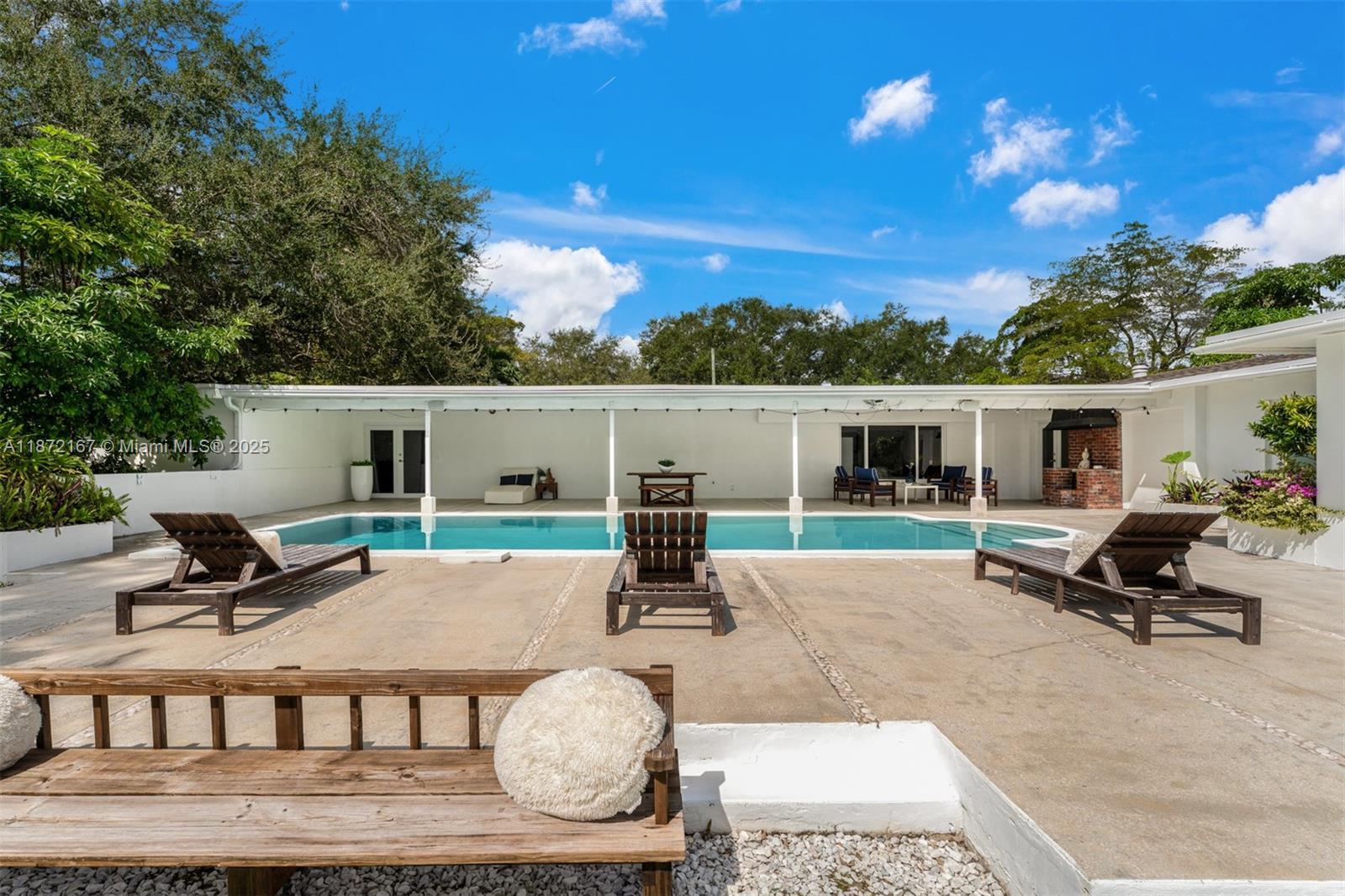 12401 SW 68th Ct Pinecrest, FL 33156