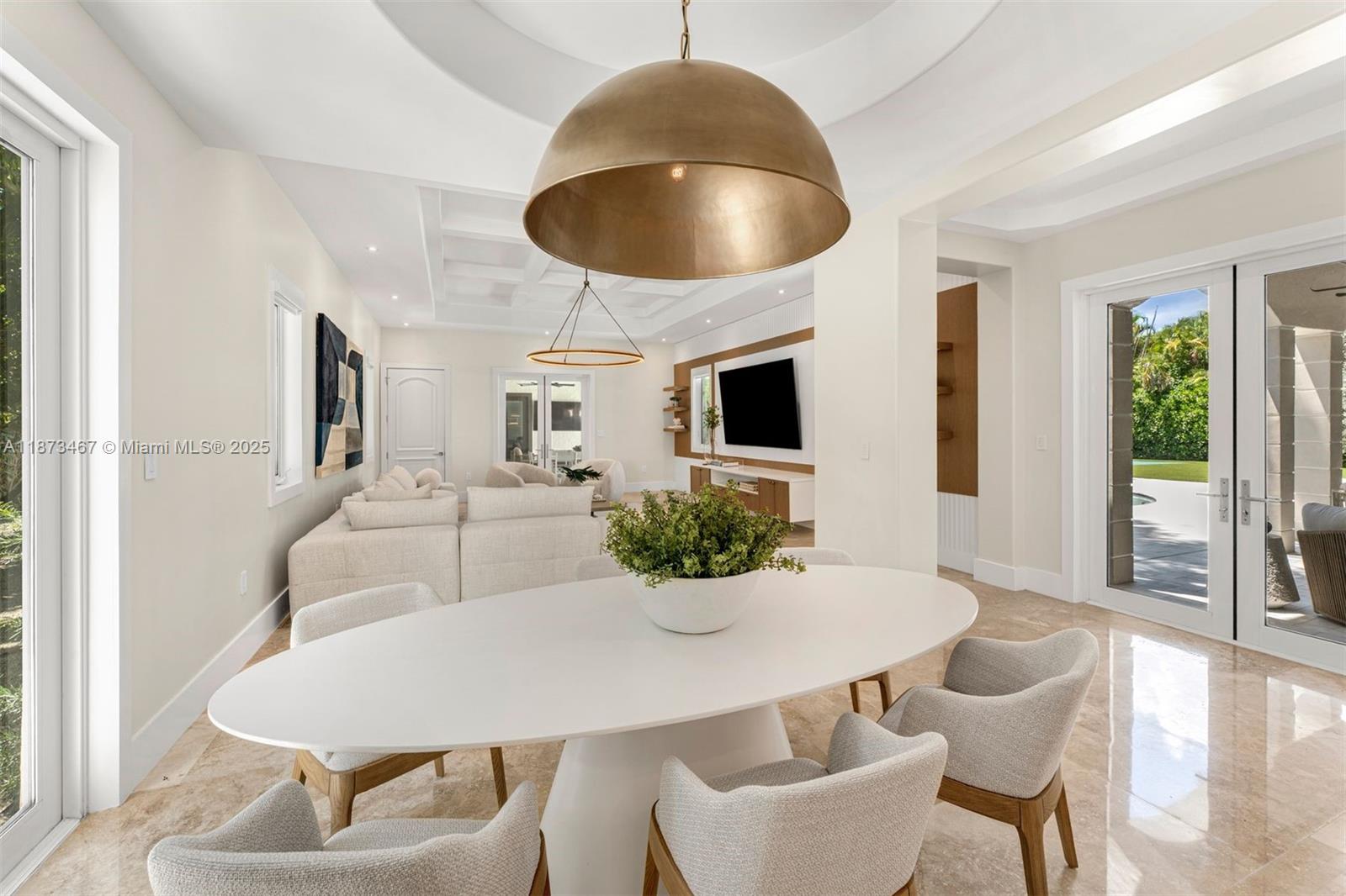 6080 SW 104th St Pinecrest, FL 33156