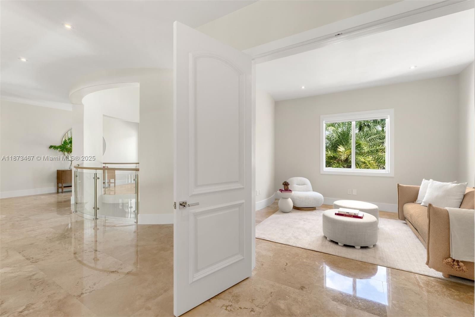 6080 SW 104th St Pinecrest, FL 33156