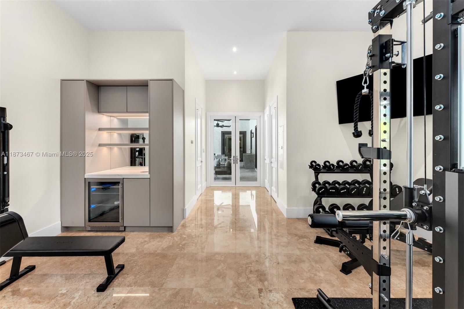 6080 SW 104th St Pinecrest, FL 33156