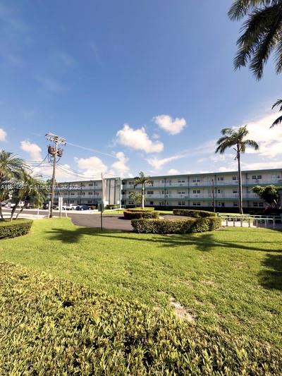 3923 NE 166th St #N208 North Miami Beach, FL 33160