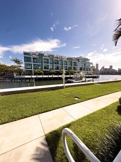 3923 NE 166th St #N208 North Miami Beach, FL 33160