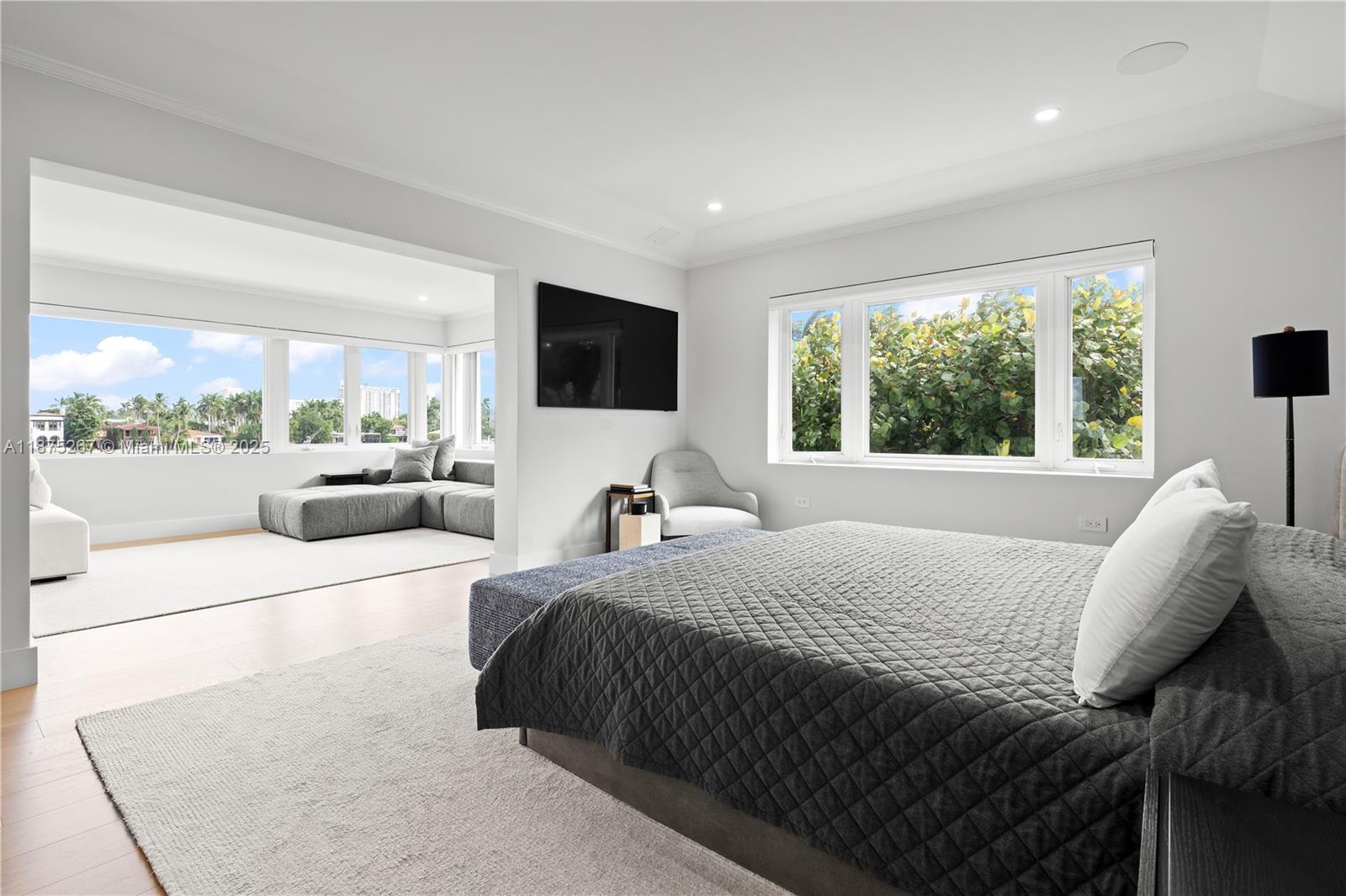 625 E Dilido Dr Miami Beach, FL 33139