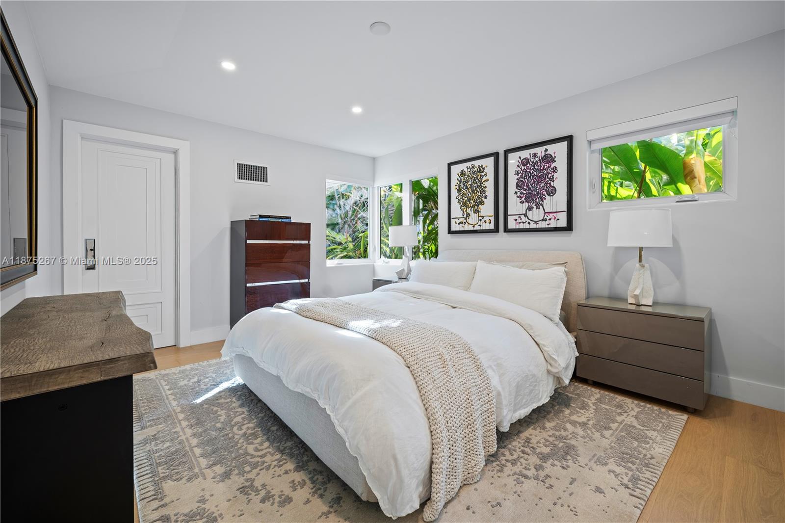 625 E Dilido Dr Miami Beach, FL 33139