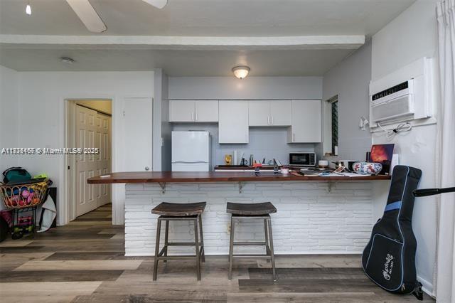 1717 NE 12th St Fort Lauderdale, FL 33304