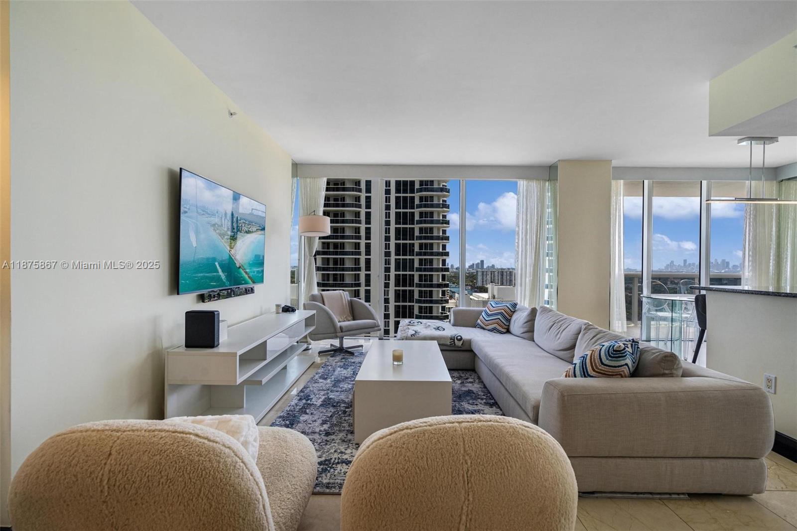 image The Blue Diamond9