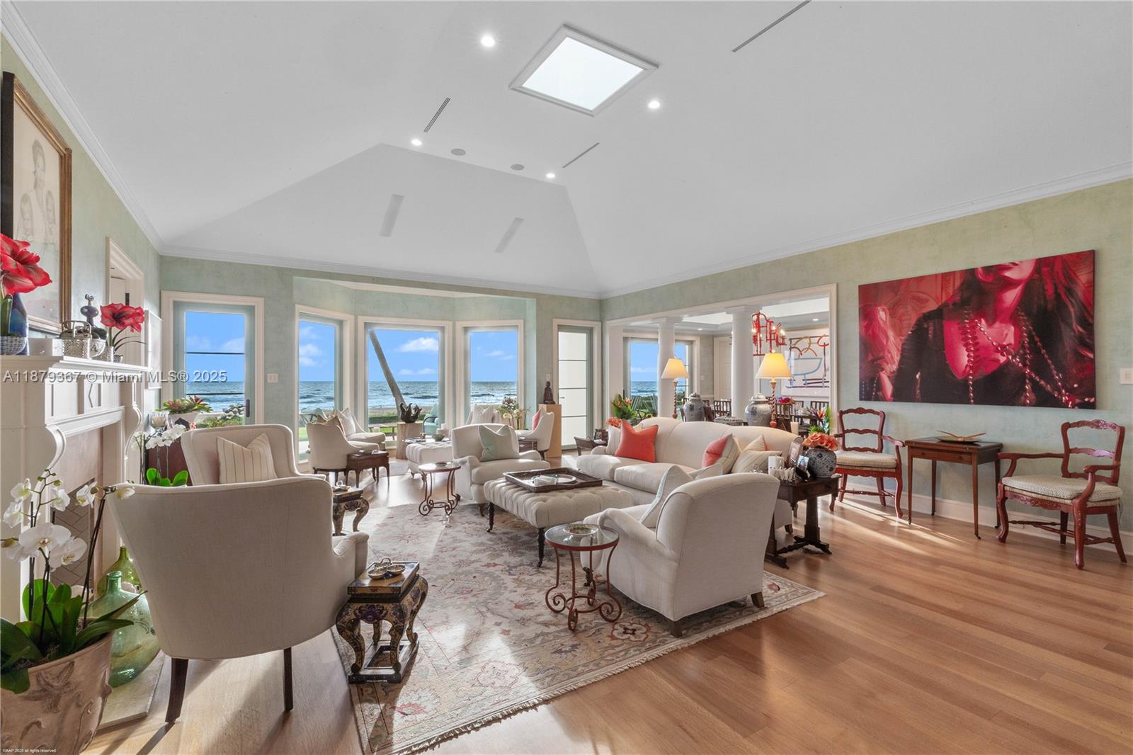 183 S Beach Rd Jupiter Island, FL 33455