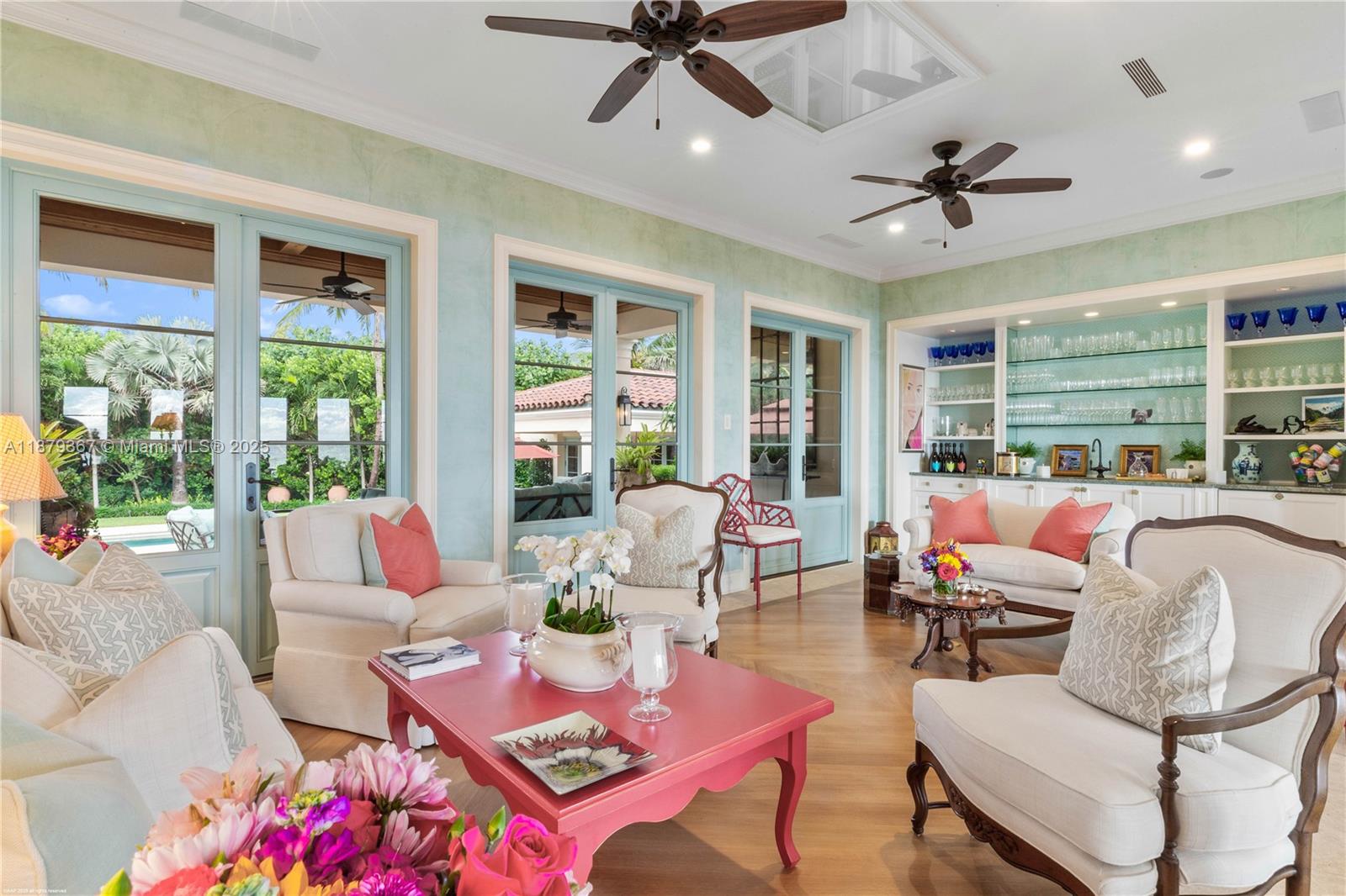 183 S Beach Rd Jupiter Island, FL 33455