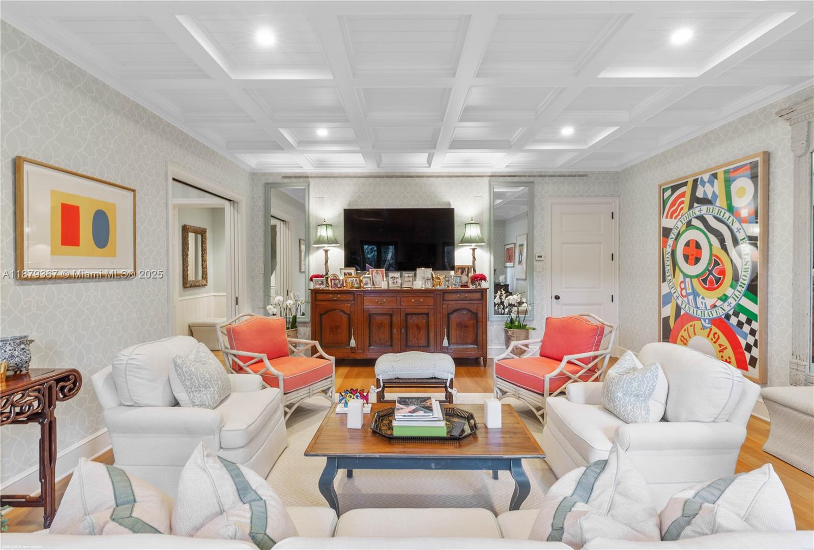 183 S Beach Rd Jupiter Island, FL 33455