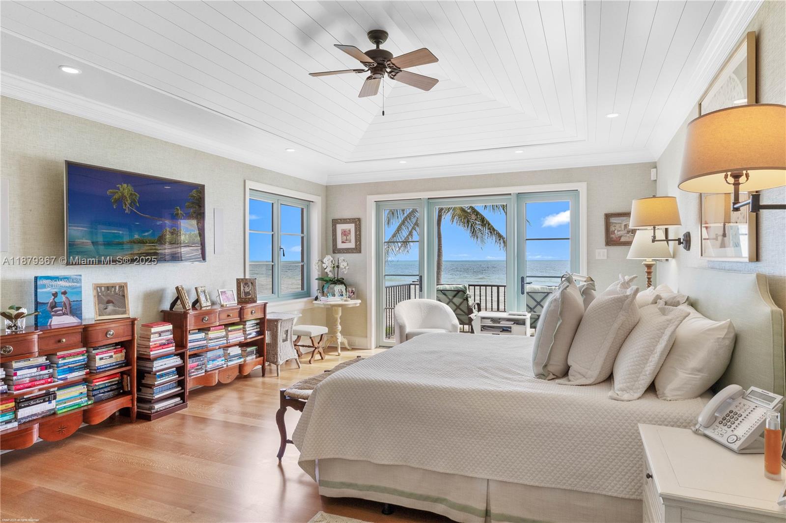 183 S Beach Rd Jupiter Island, FL 33455